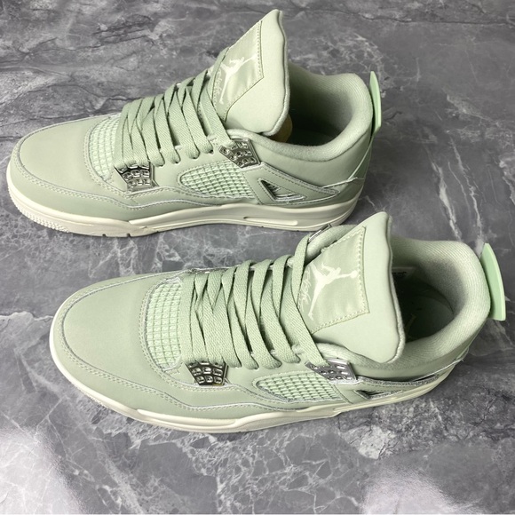 Men’s Mint Green Stylish Sneakers Shoes -Jordan 4 Retro "Seafoam" - Picture 1 of 8